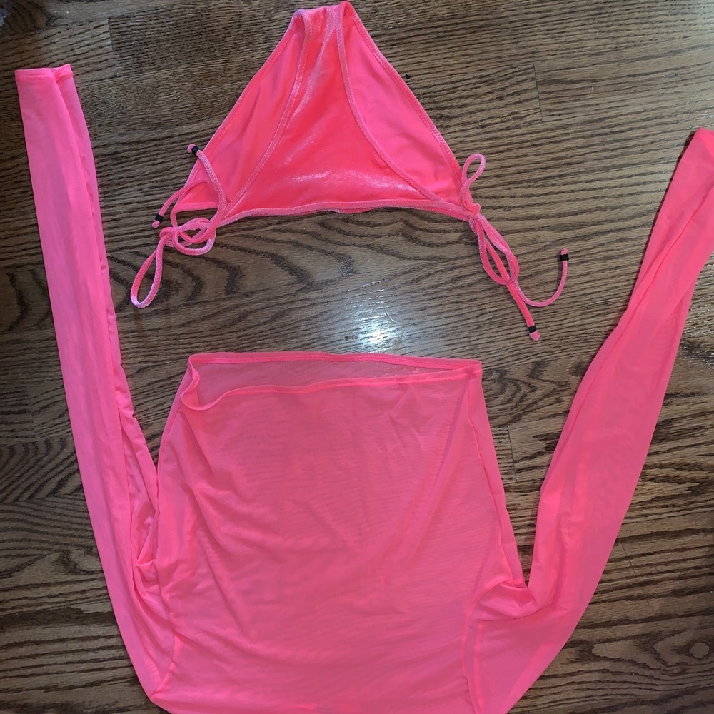 Pink set.